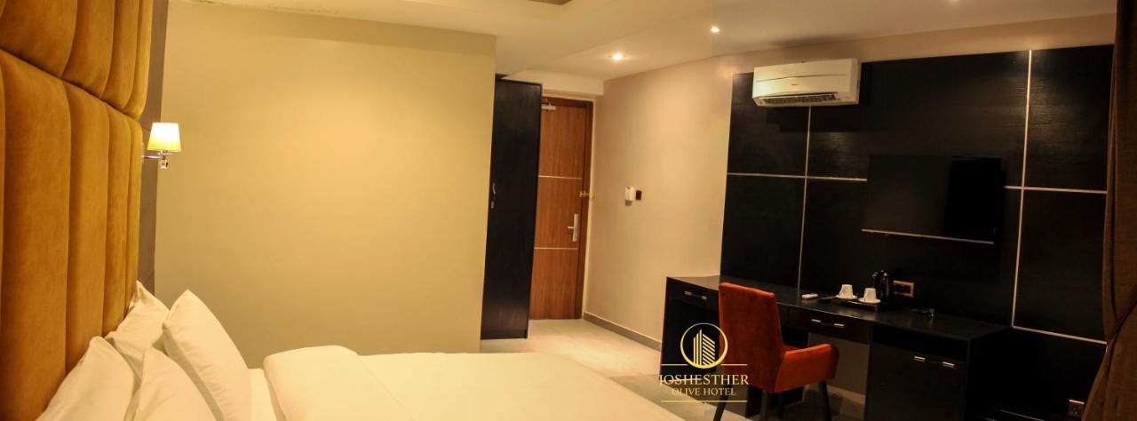 Joshesther Olive Hotel Ikeja Eksteriør billede