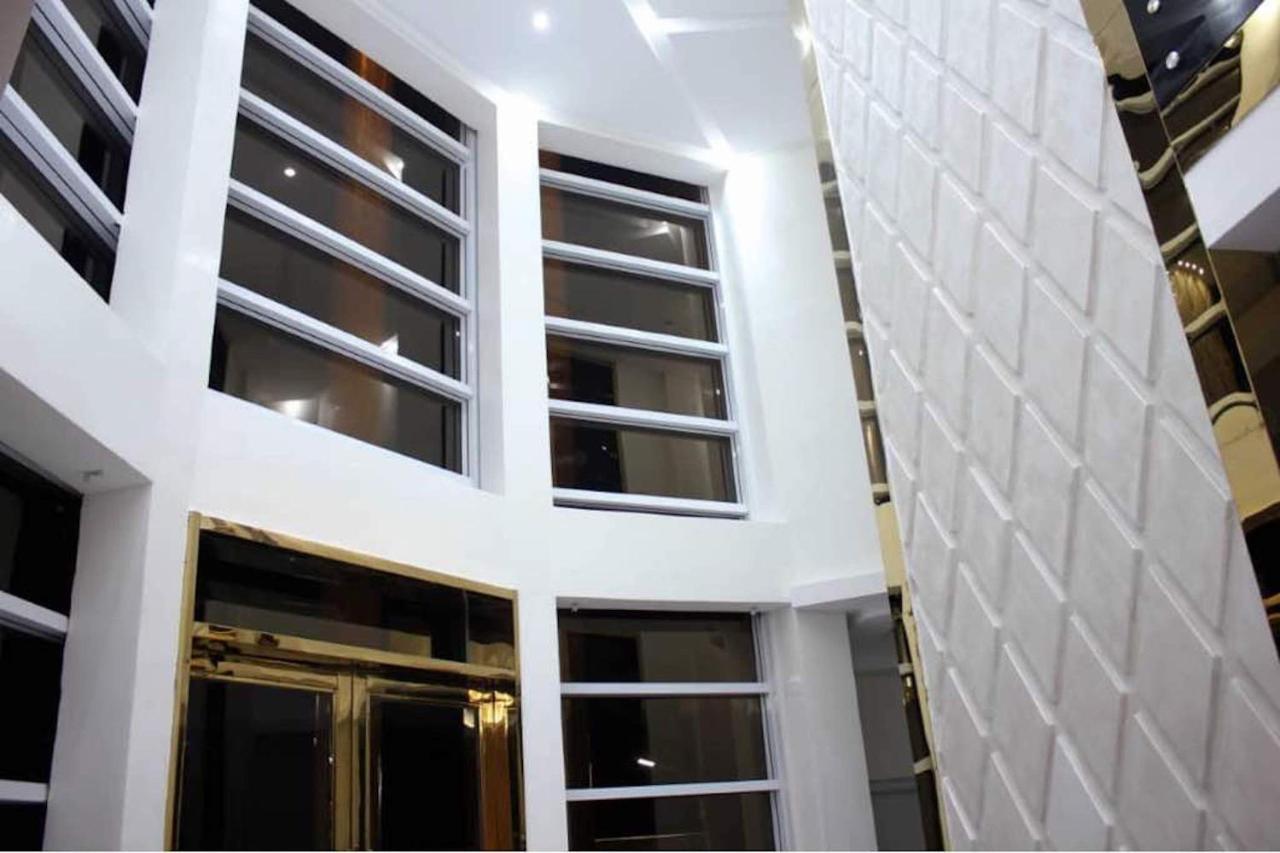 Joshesther Olive Hotel Ikeja Eksteriør billede